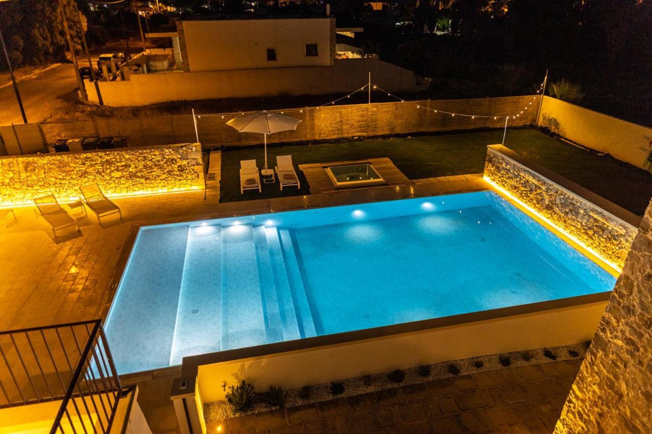 Hotel Dimora Le Site Torre Suda Exterior foto